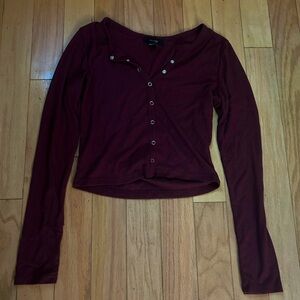 Forever 21 burgundy long sleeve crop top